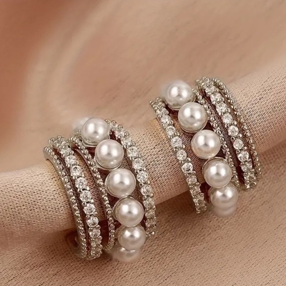 Ainsley Pearl Rhinestone Huggie Earrings - Picture 1 of 2